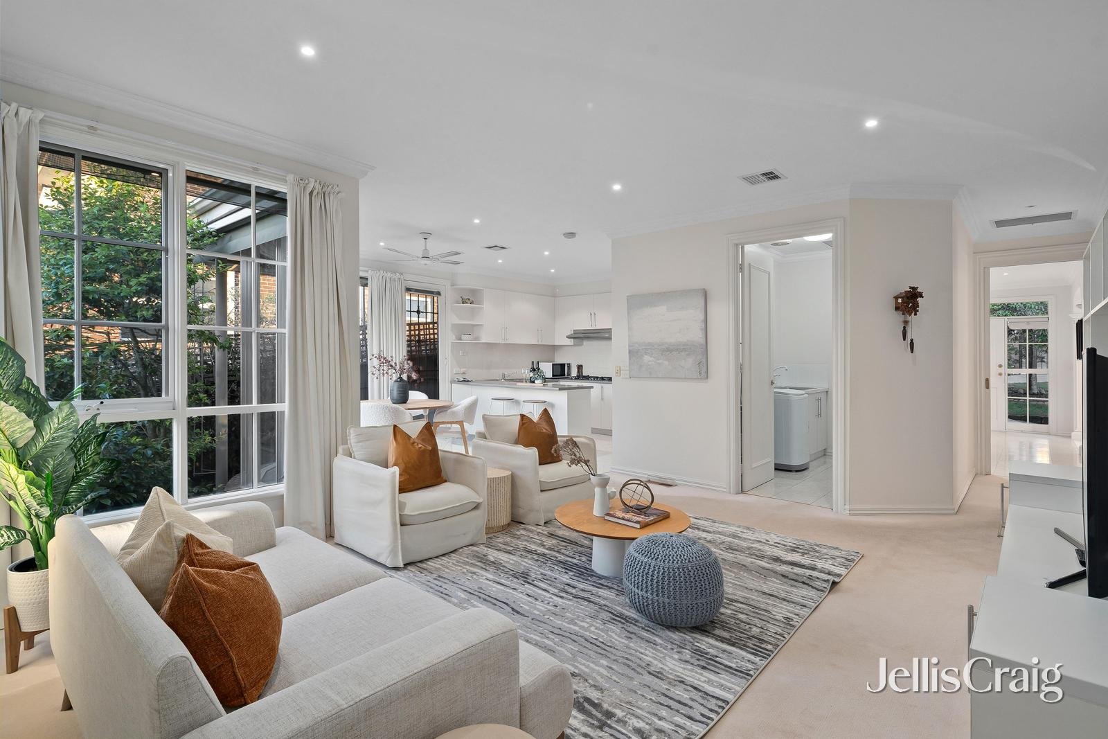 1/43 Yerrin Street, Balwyn image 4