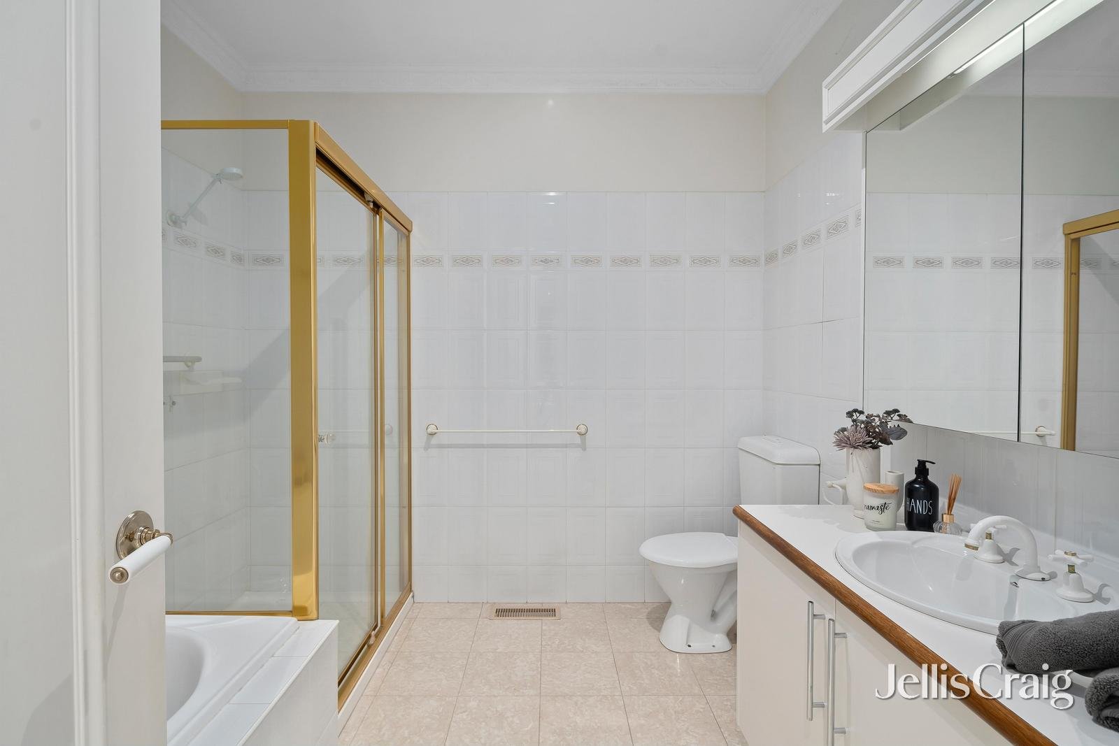 1/43 Yerrin Street, Balwyn image 9