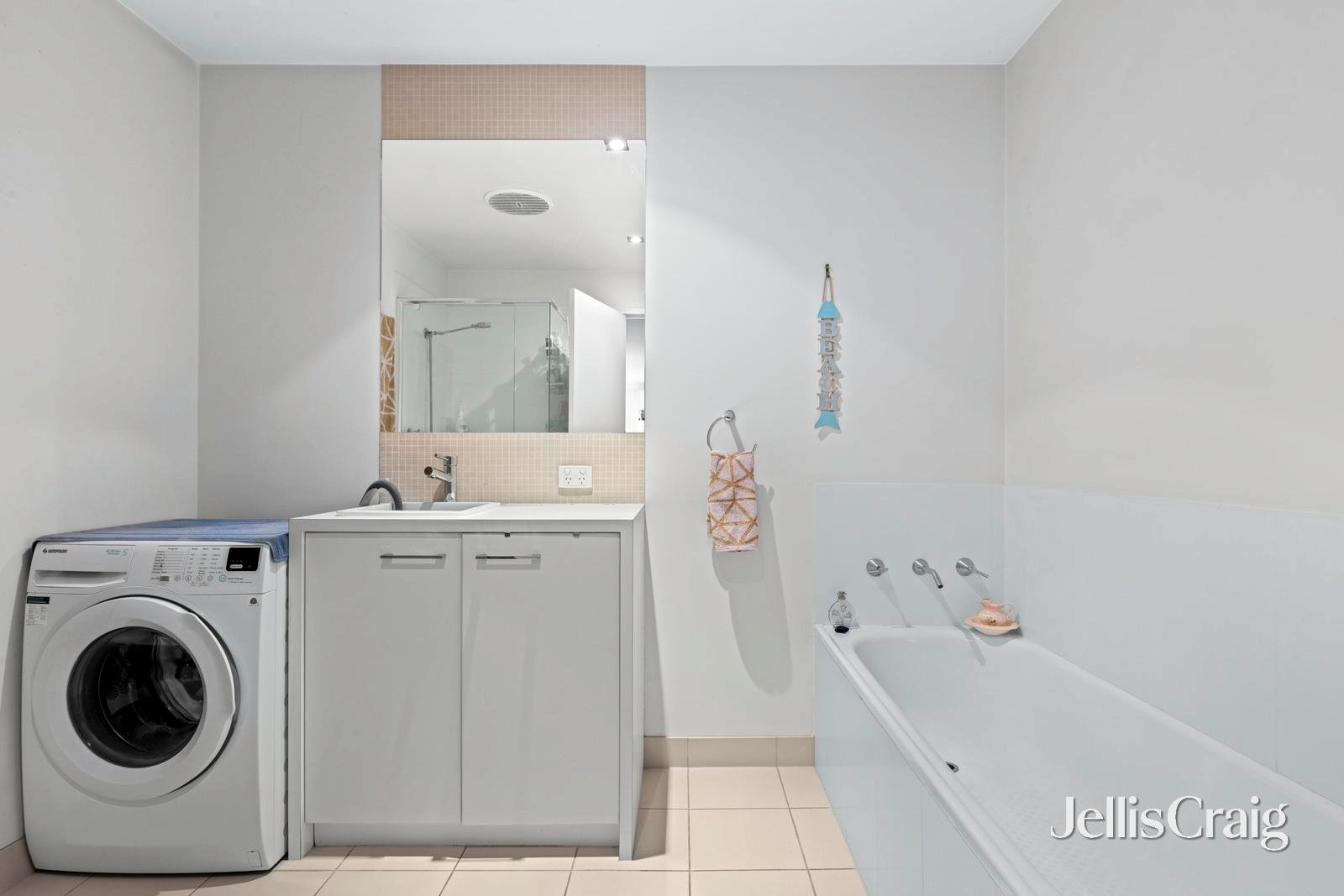 14/30-32 Hesse Street, Queenscliff image 5