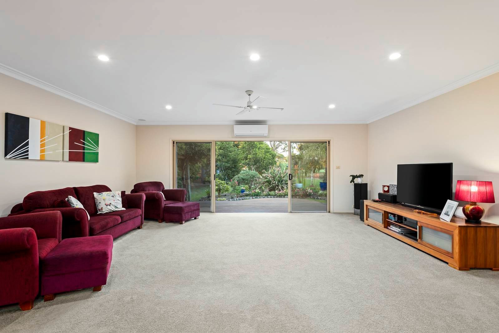 Property Gallery Thumbnail 6