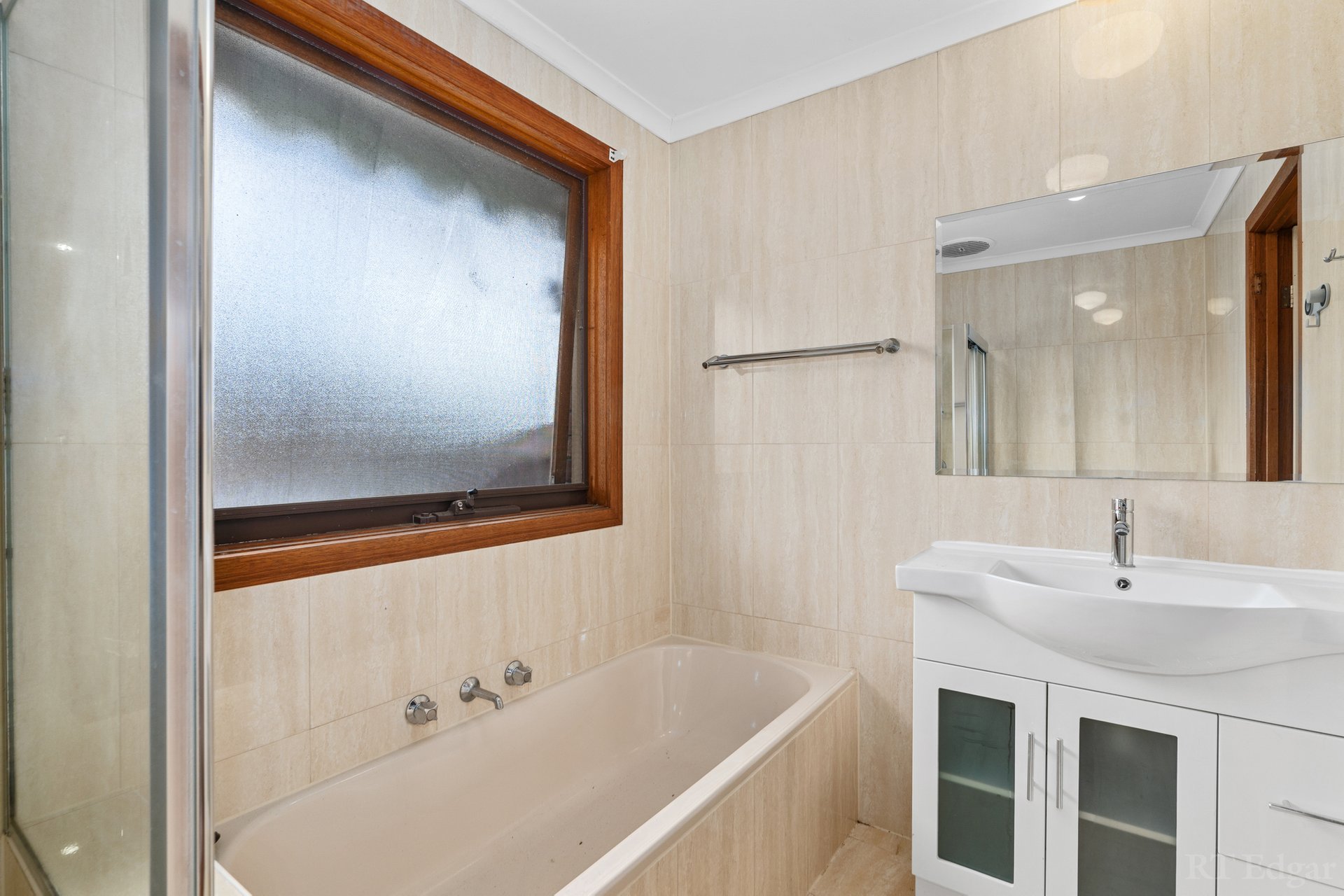 Property Gallery Thumbnail 7