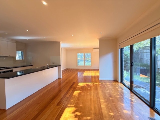 1/431 Mitcham Road, Mitcham image 5