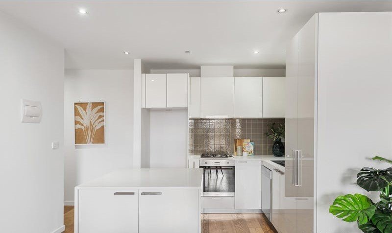 Property Gallery Thumbnail 4