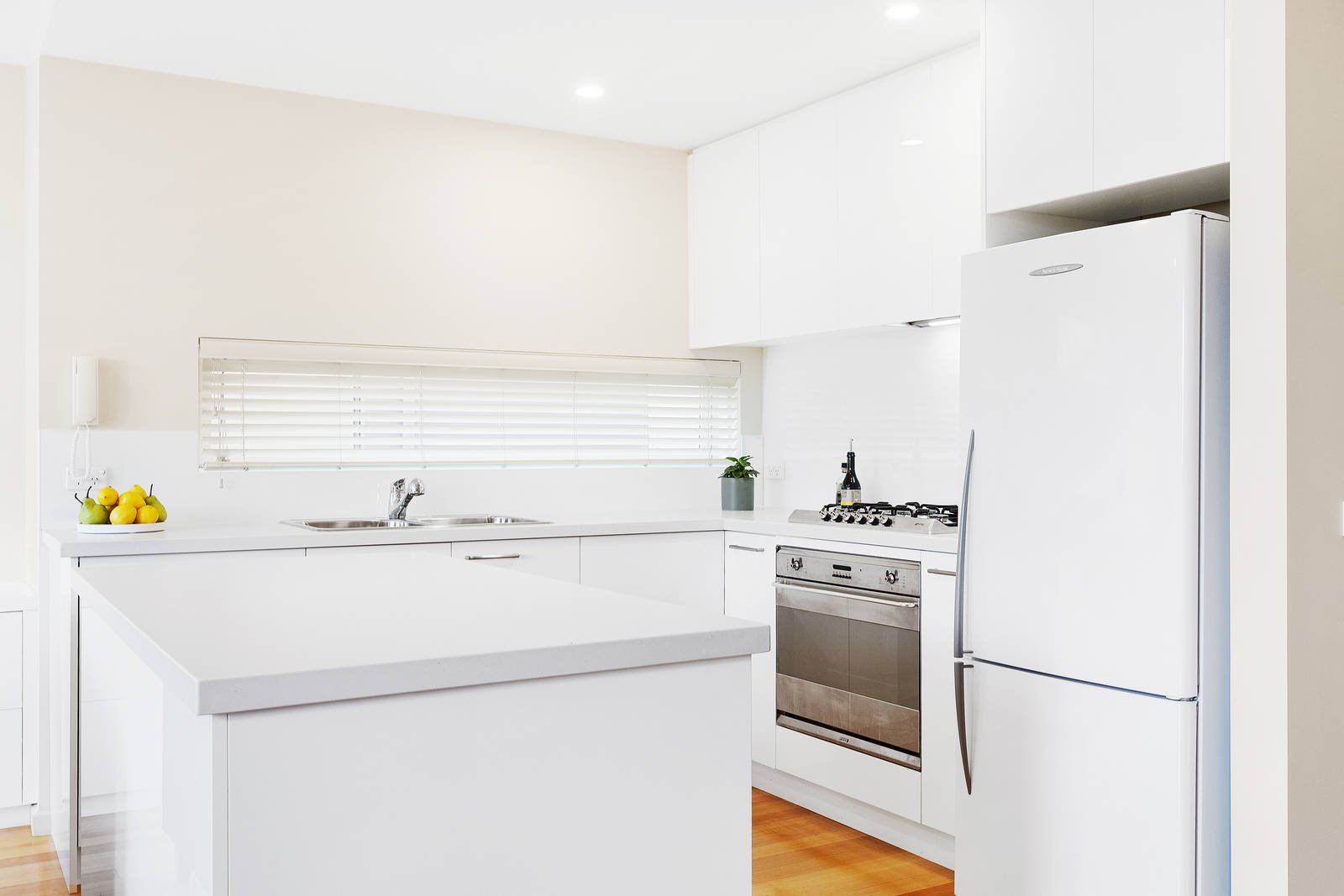 Property Gallery Thumbnail 9