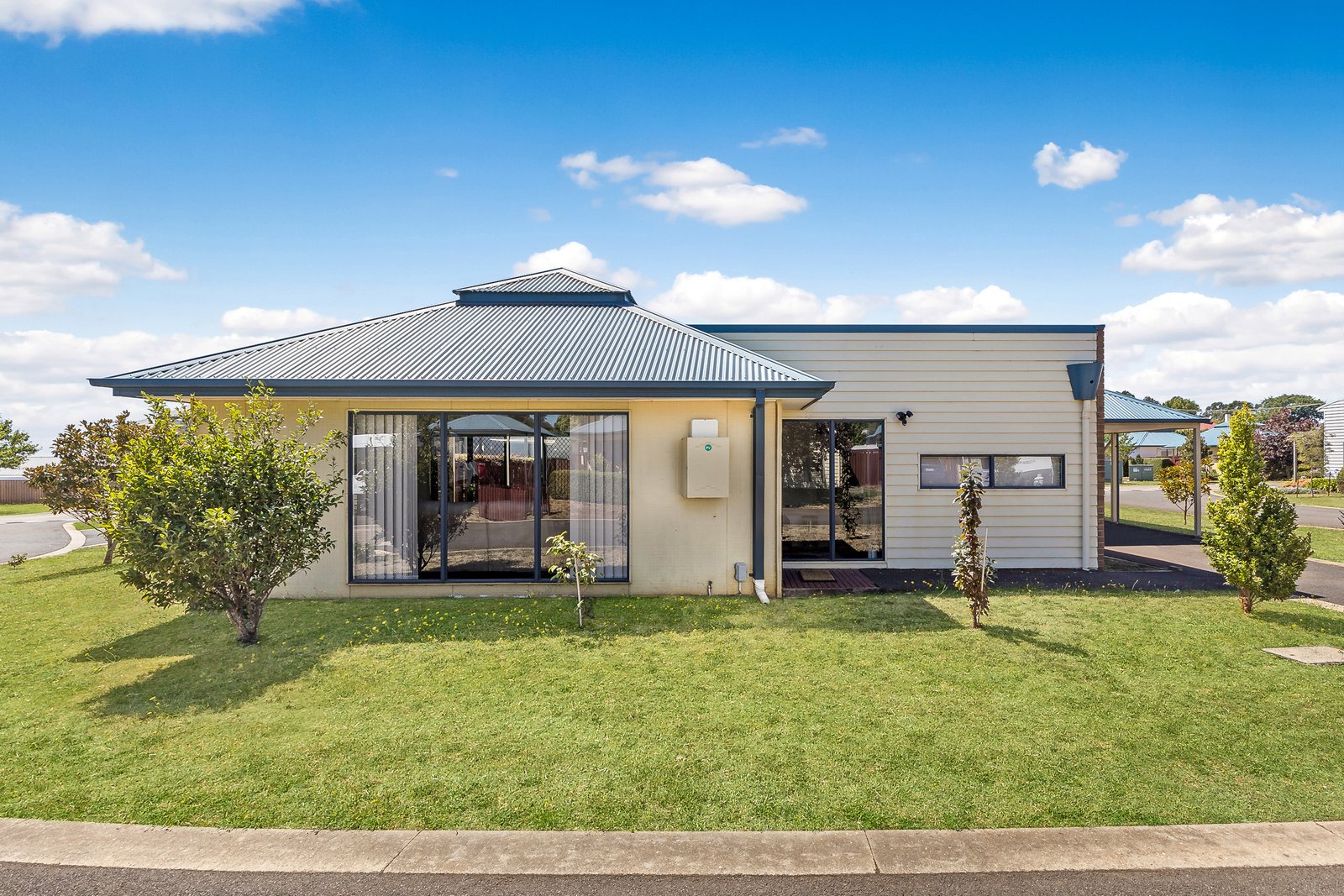 Property Gallery - Main Image