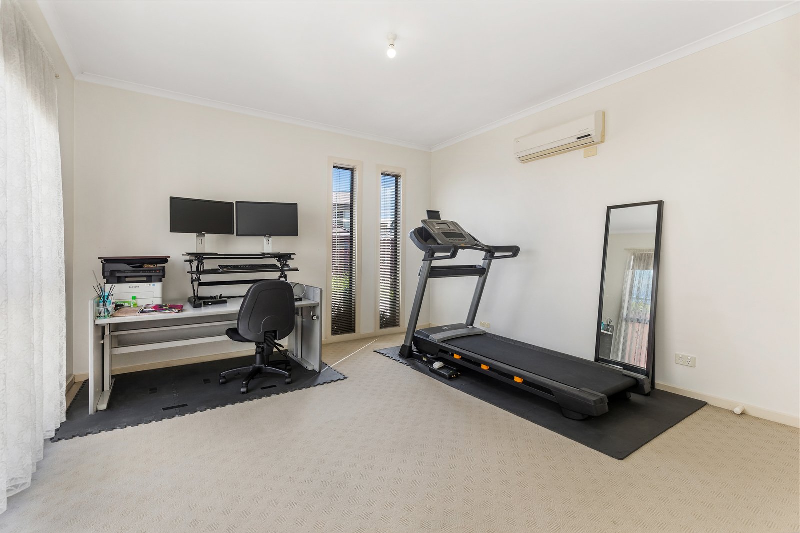 Property Gallery Thumbnail 6