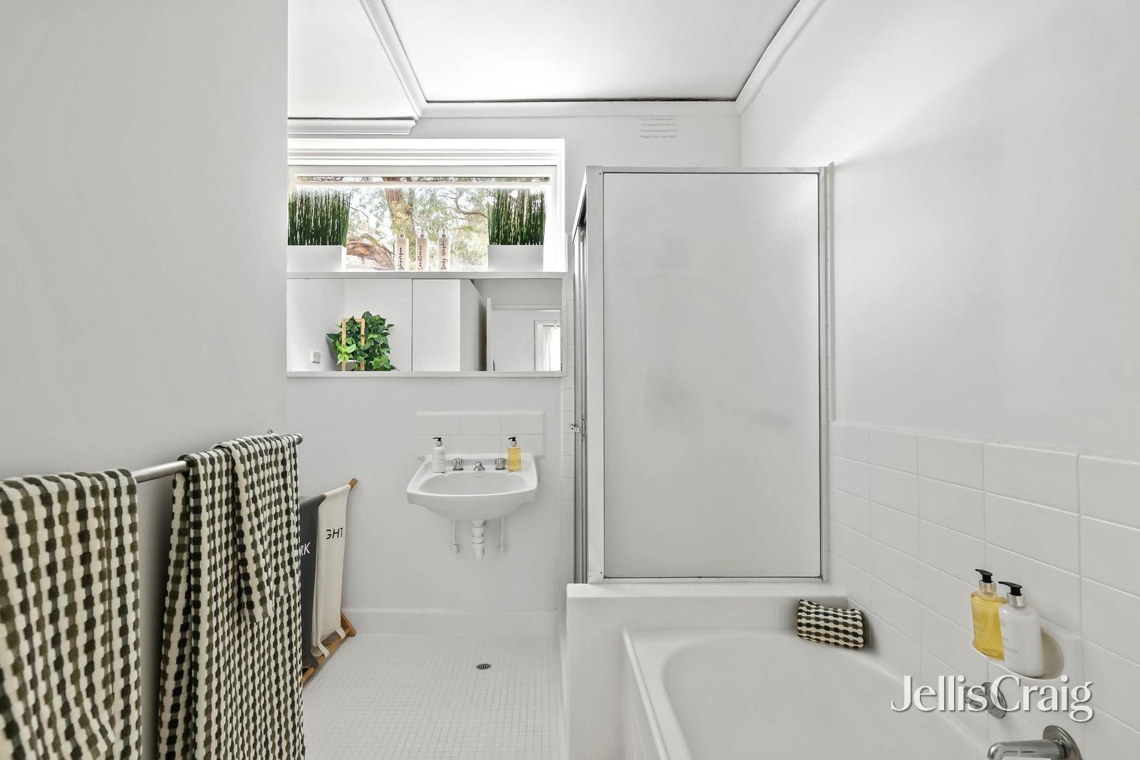 14/36-38 Elphin Grove, Hawthorn image 7