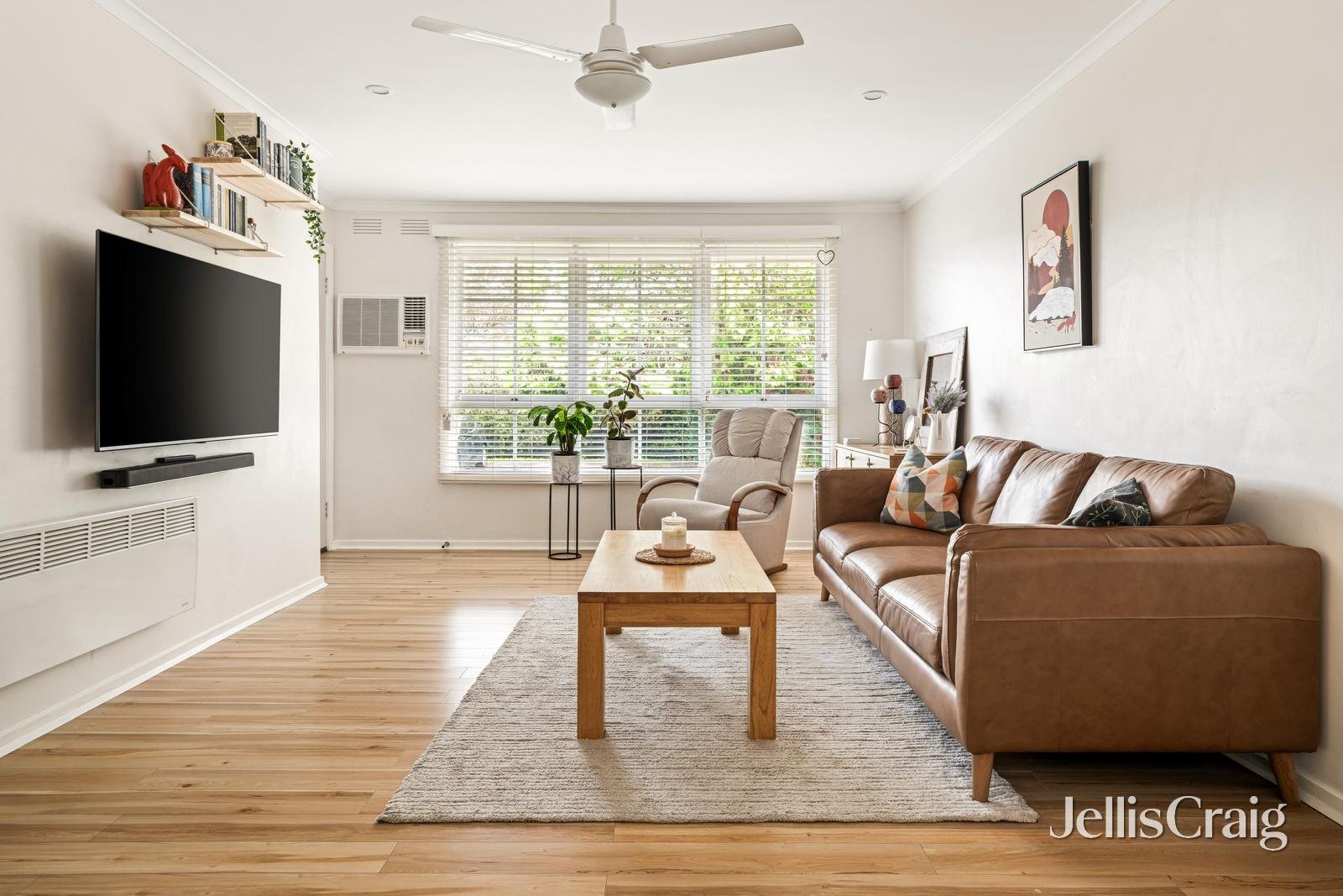 14/374 Warrigal Road, Cheltenham image 2