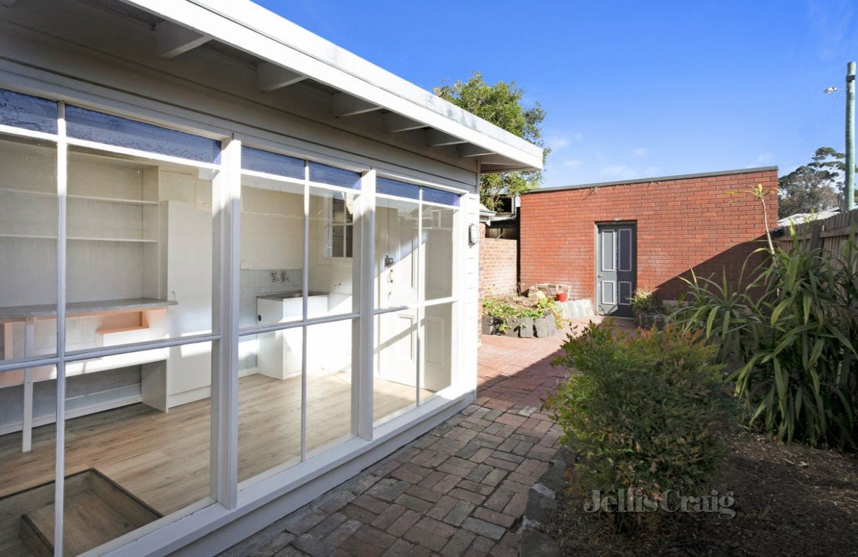 143A Nelson Place, Williamstown image 11