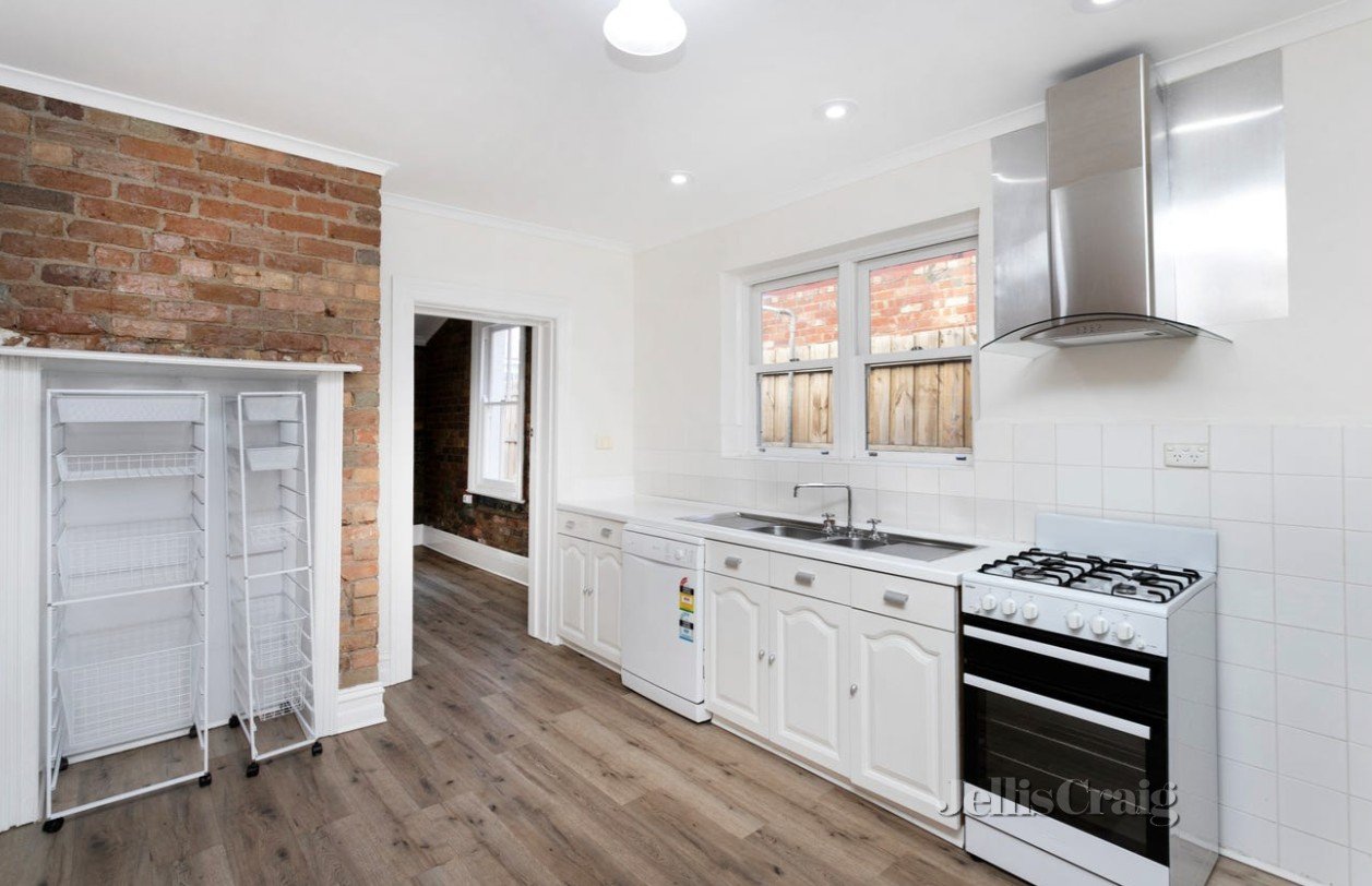 143A Nelson Place, Williamstown image 3