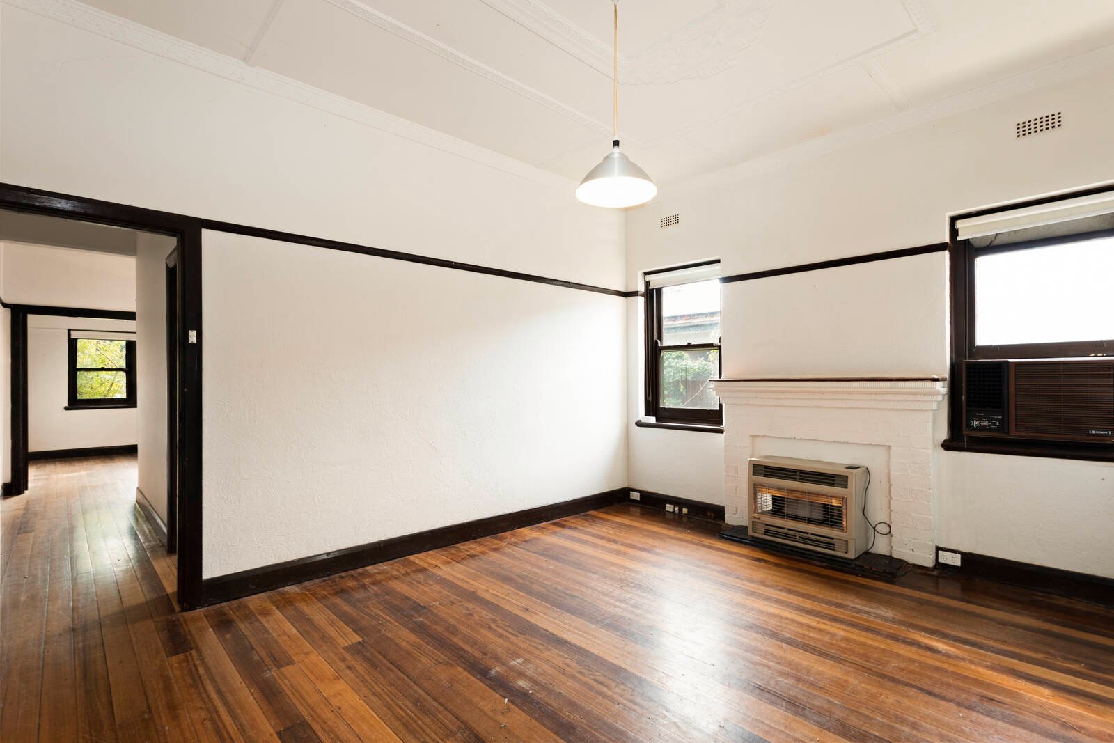 Property Gallery Thumbnail 4