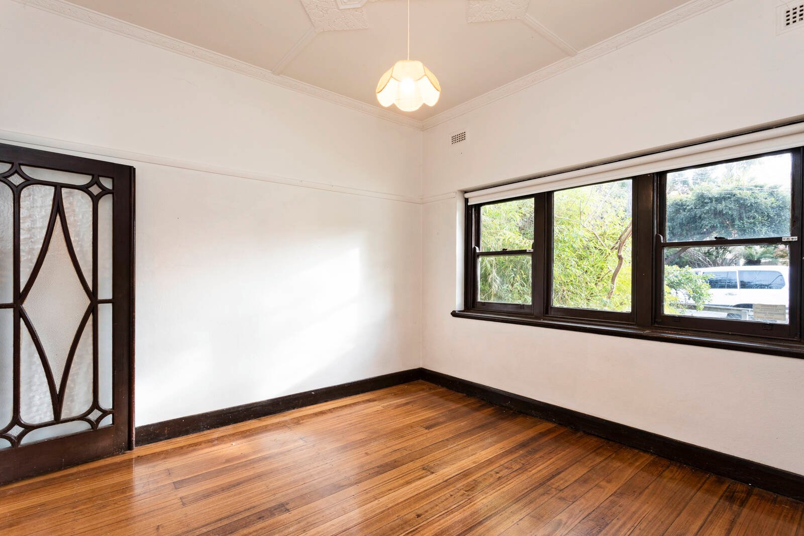 Property Gallery Thumbnail 5