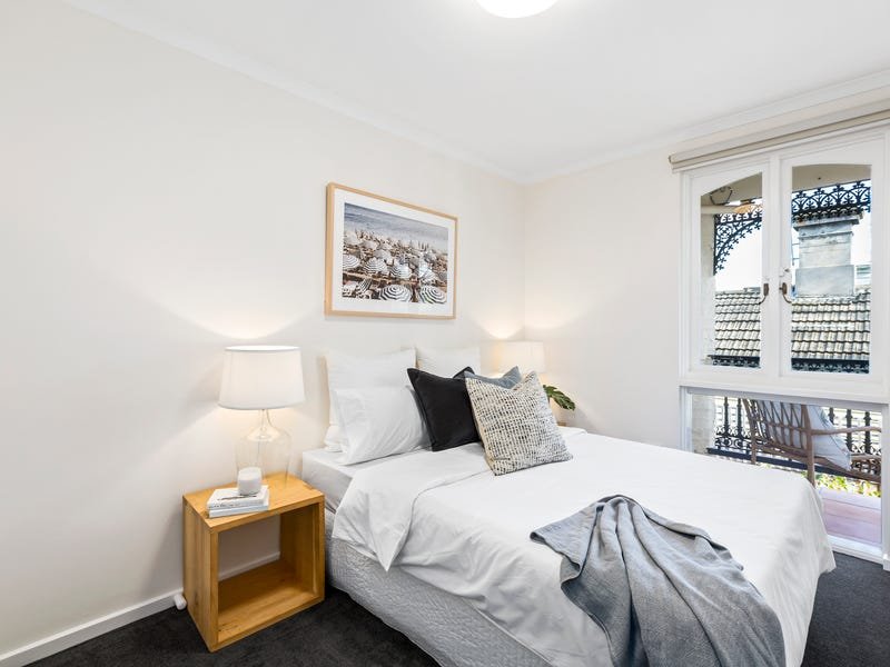 Property Gallery Thumbnail 9