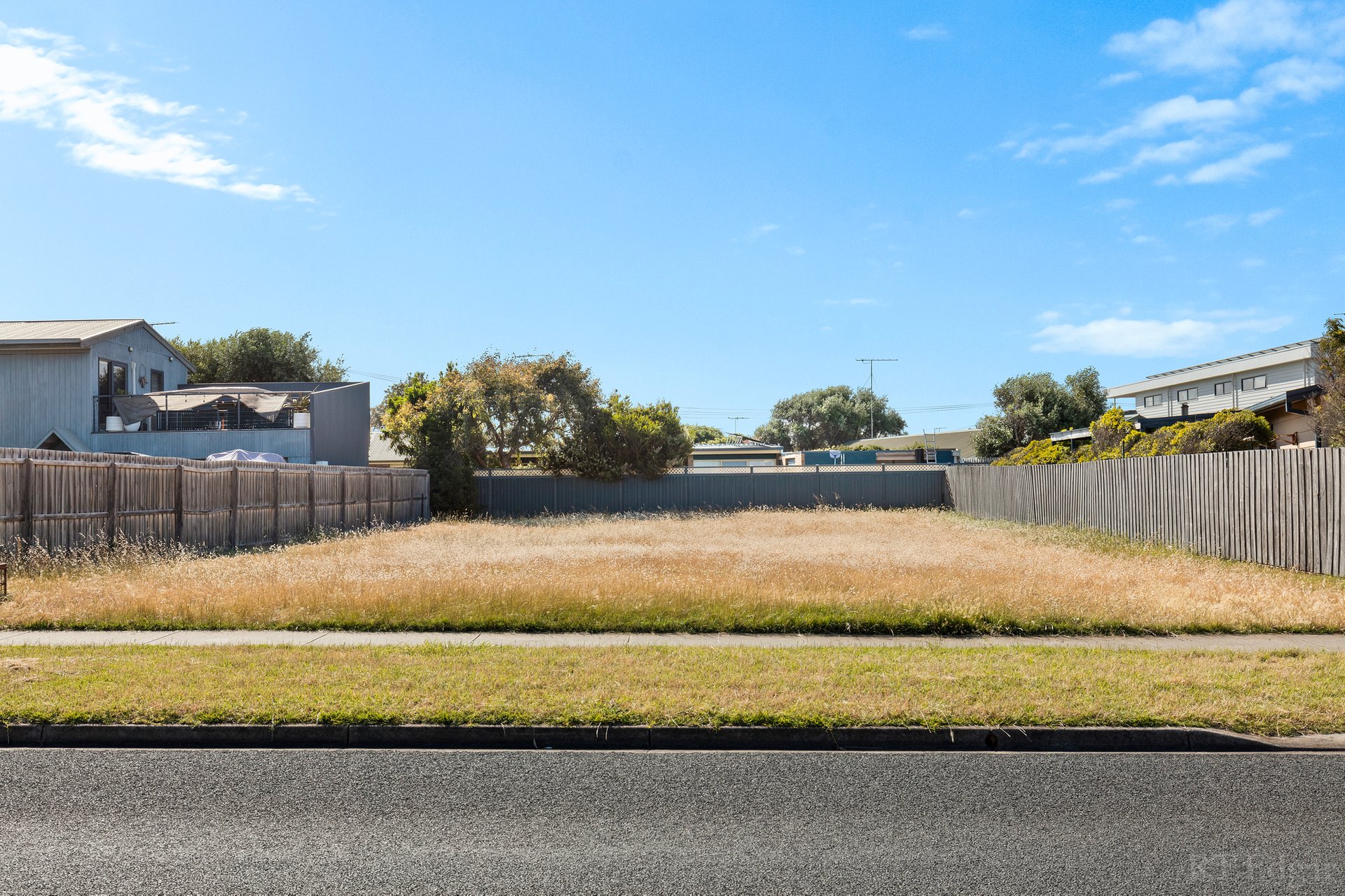 Property Gallery Thumbnail 5