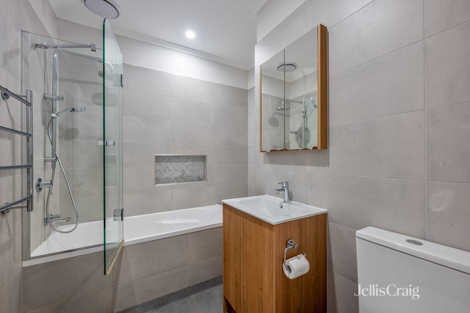 144 Cardinal Road, Glenroy image 5