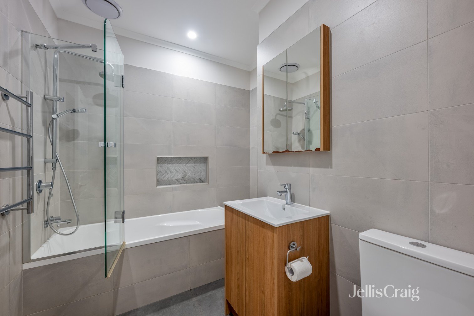 144 Cardinal Road, Glenroy image 5