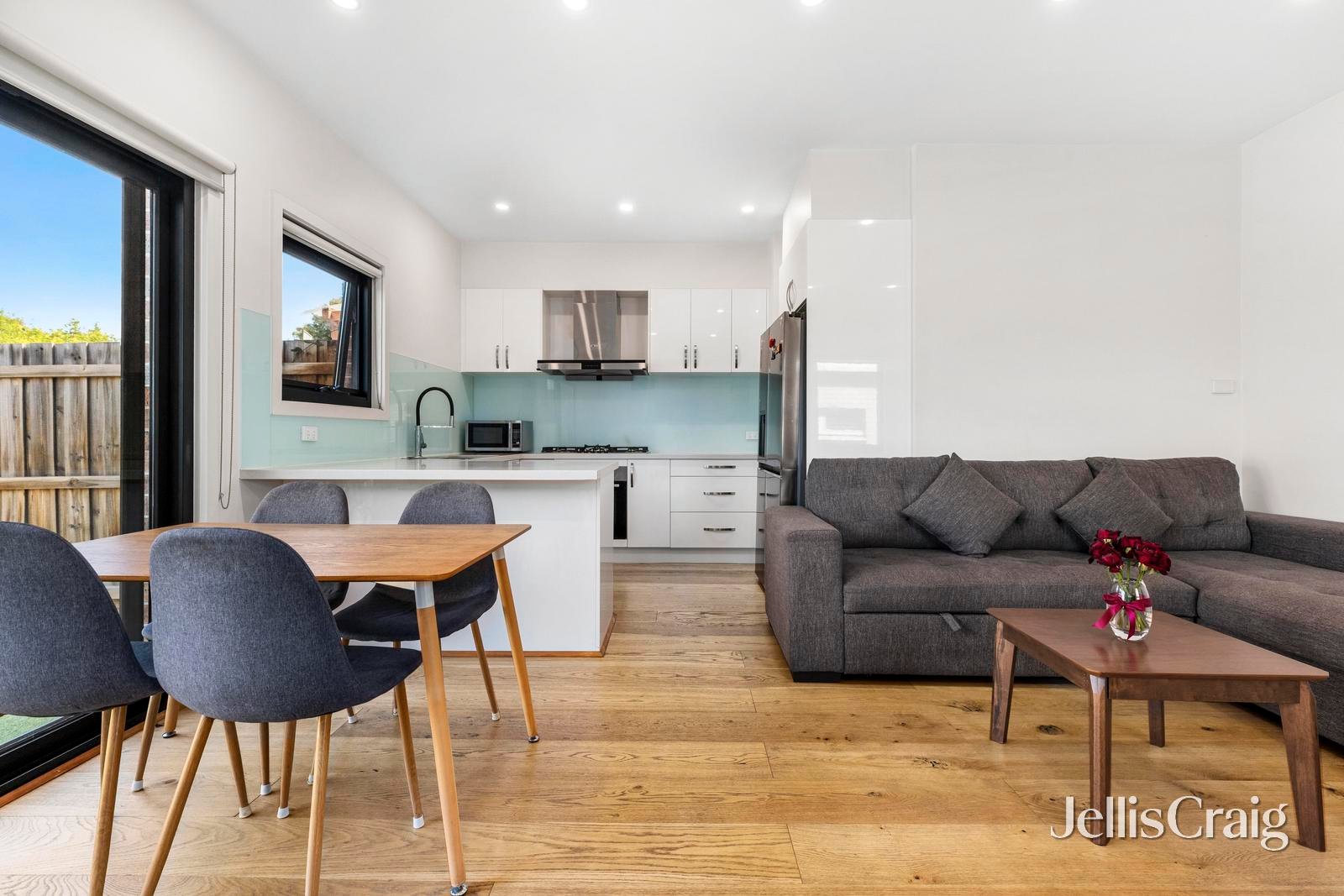 1/44 Douglas Street, Ashwood image 5