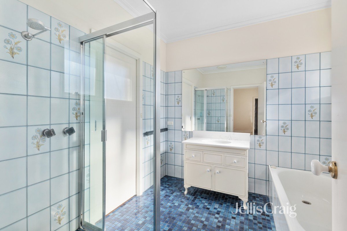144 Head Street, Brighton image 9