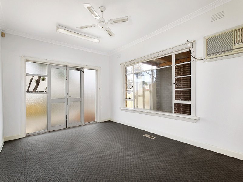 1/44 Millers Road, Brooklyn image 4