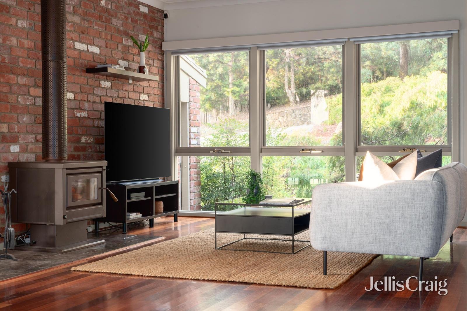 144 Pitt Street, Eltham image 4