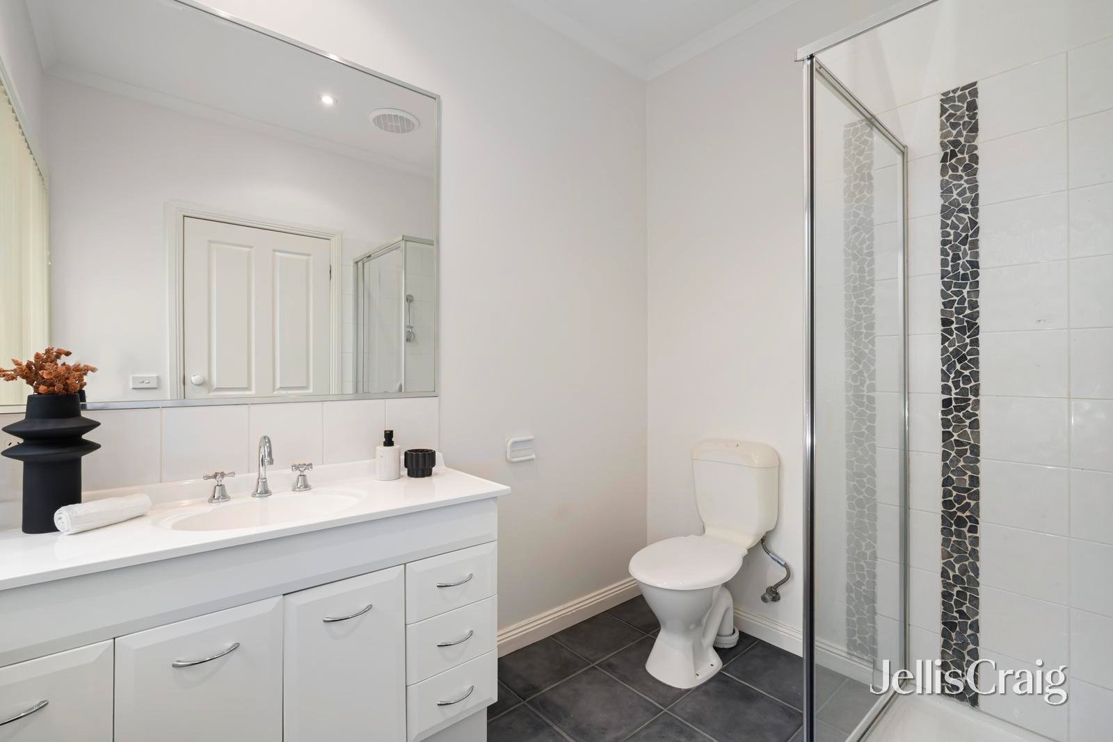1/44 Pitt Street, Ringwood image 11
