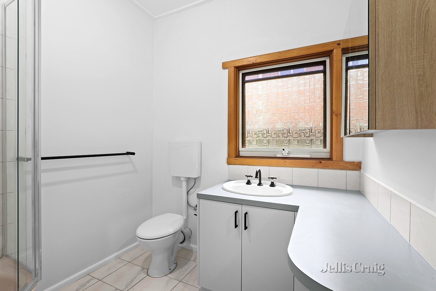 1/44 Riviera Street, Mentone image 5