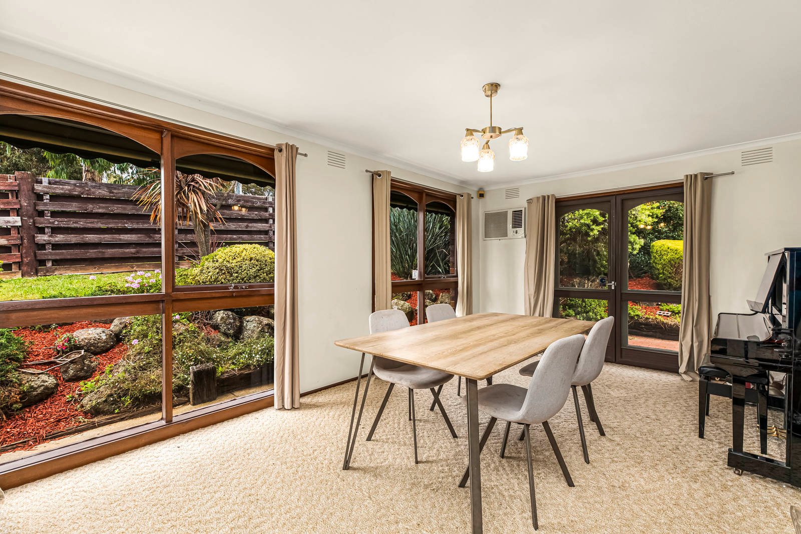 Property Gallery Thumbnail 2