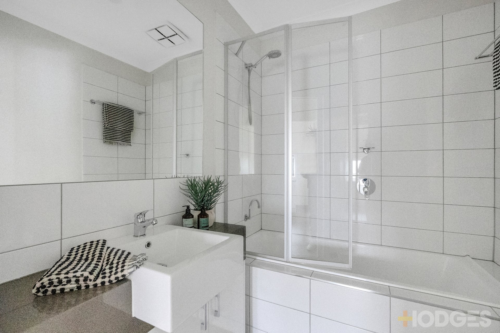 1 / 44 William Road Carrum Downs