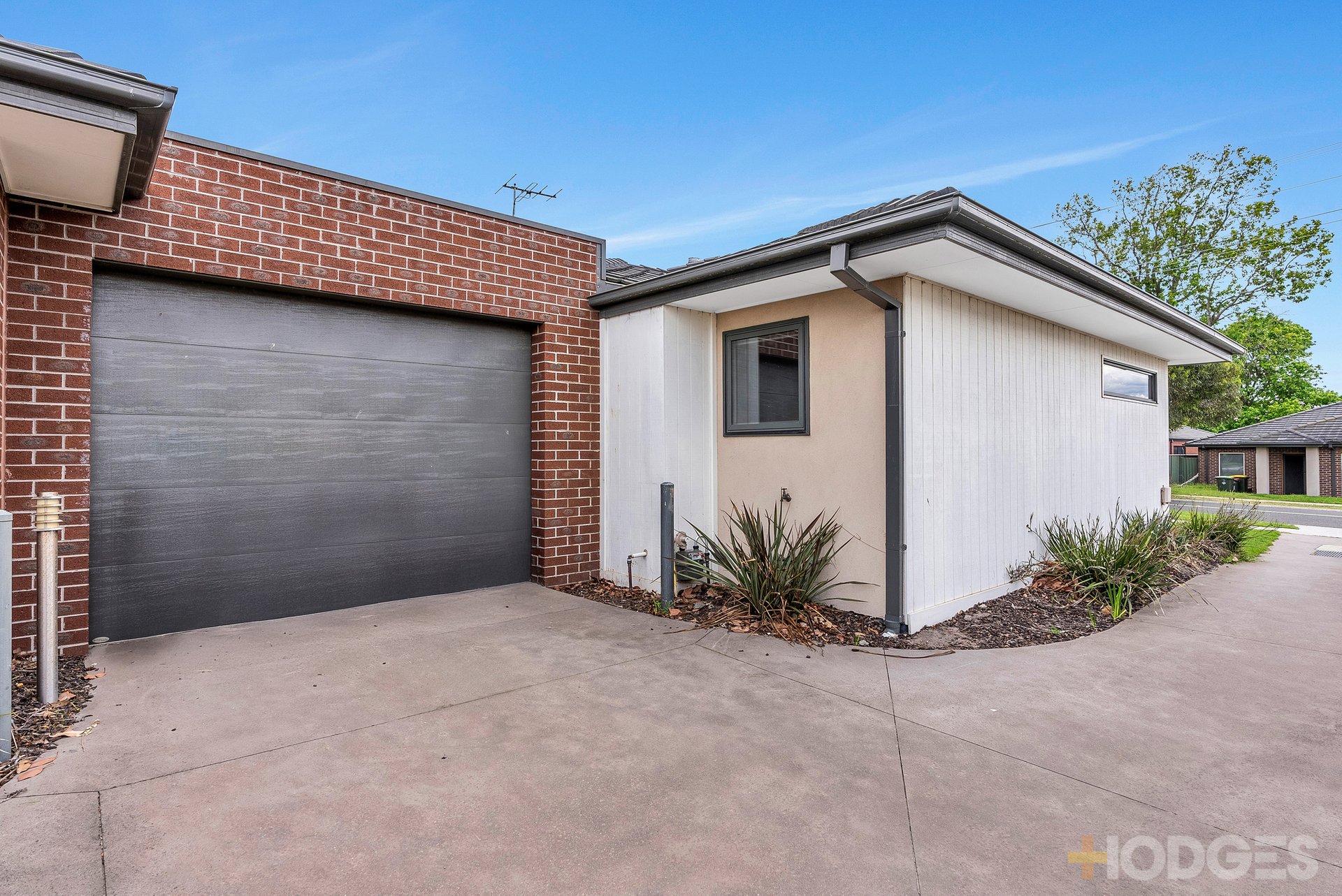 1 / 44 William Road Carrum Downs
