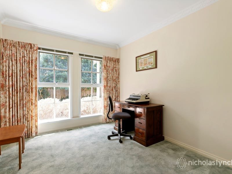 Property Gallery Thumbnail 6