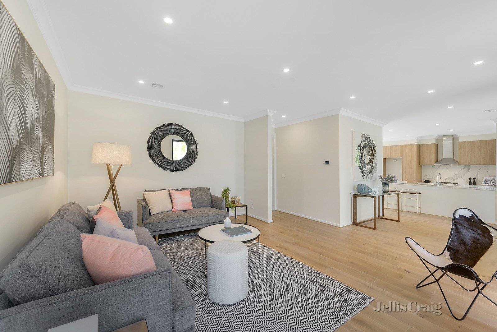 1/443 Waverley Road, Mount Waverley image 8