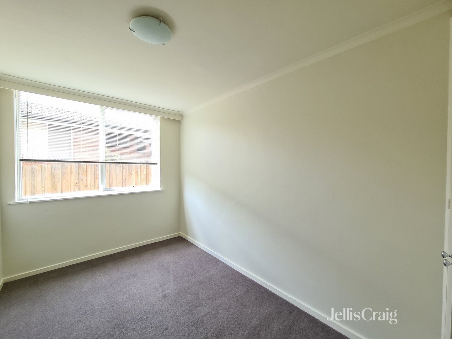 1/444 Albion Street, Brunswick West image 5