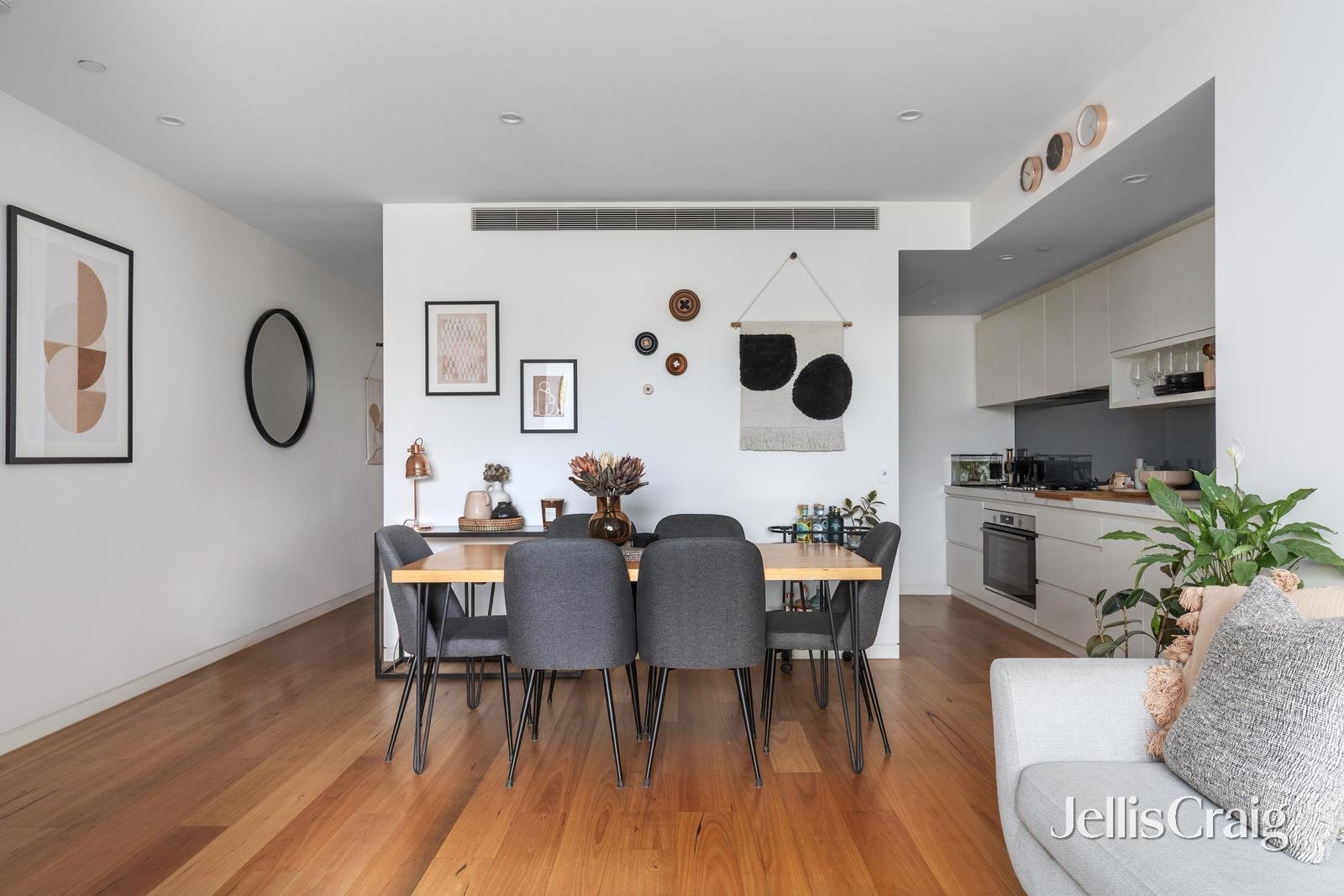 1/444 Glenferrie Road, Kooyong image 5