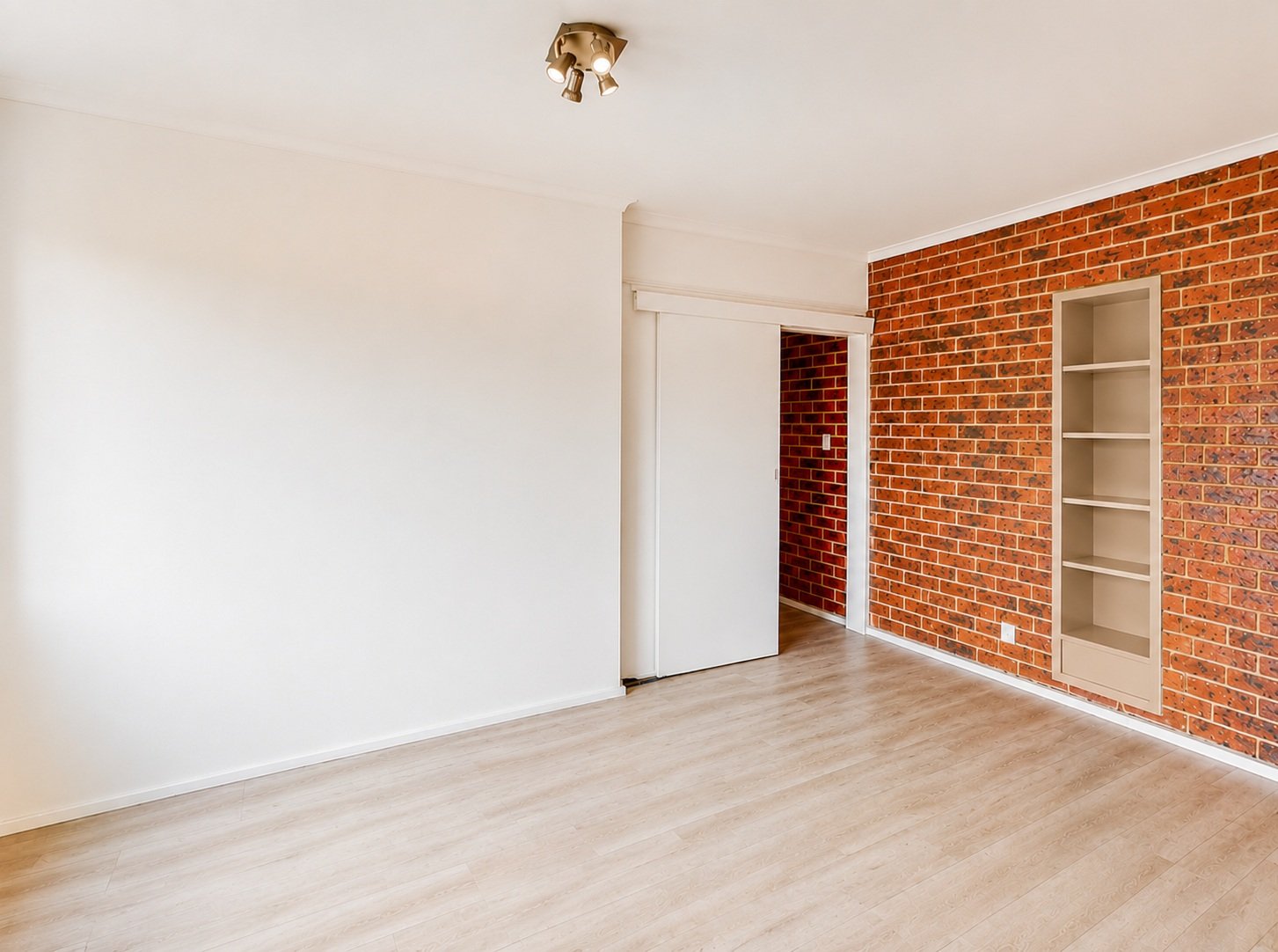 14/47 Railway Place West, Flemington image 5