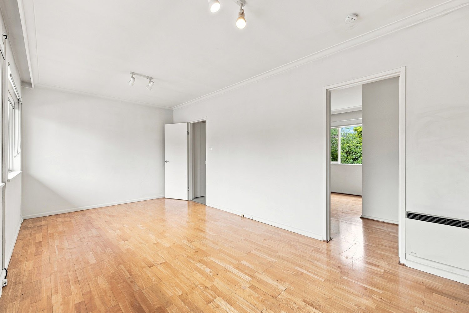 14/49 Clarence Street, Elsternwick image 2