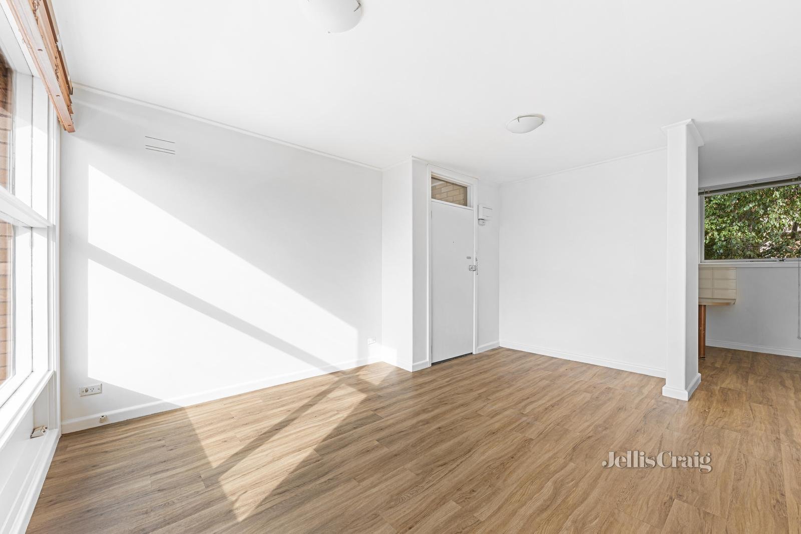 14/49 Hawdon Street, Heidelberg image 4