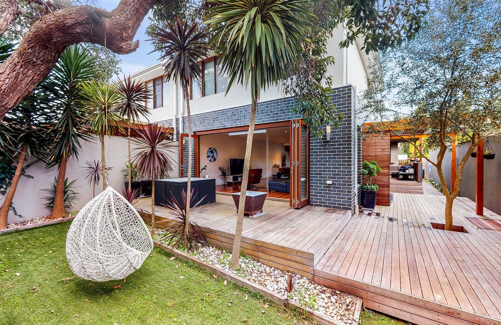 144A Weatherall Road, Cheltenham image 11