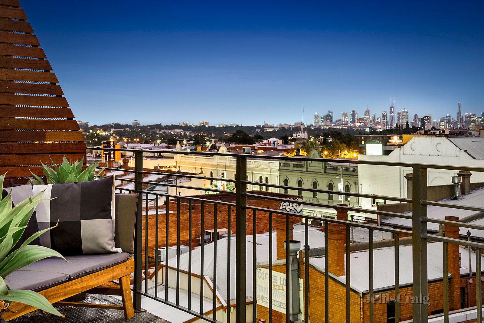 14/5-7 Hall Street, Moonee Ponds image 9