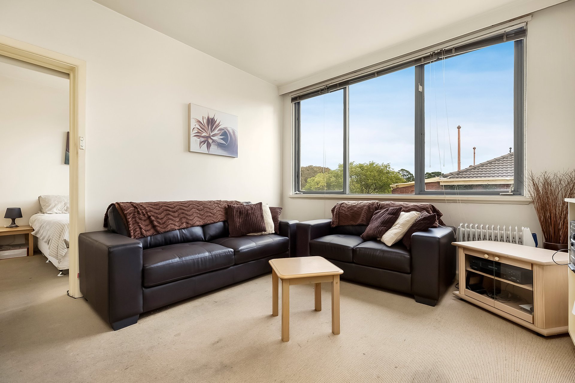 Property Gallery Thumbnail 5