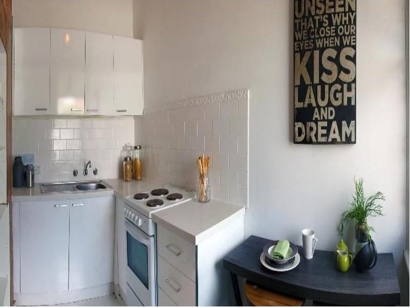 Property Gallery Thumbnail 6