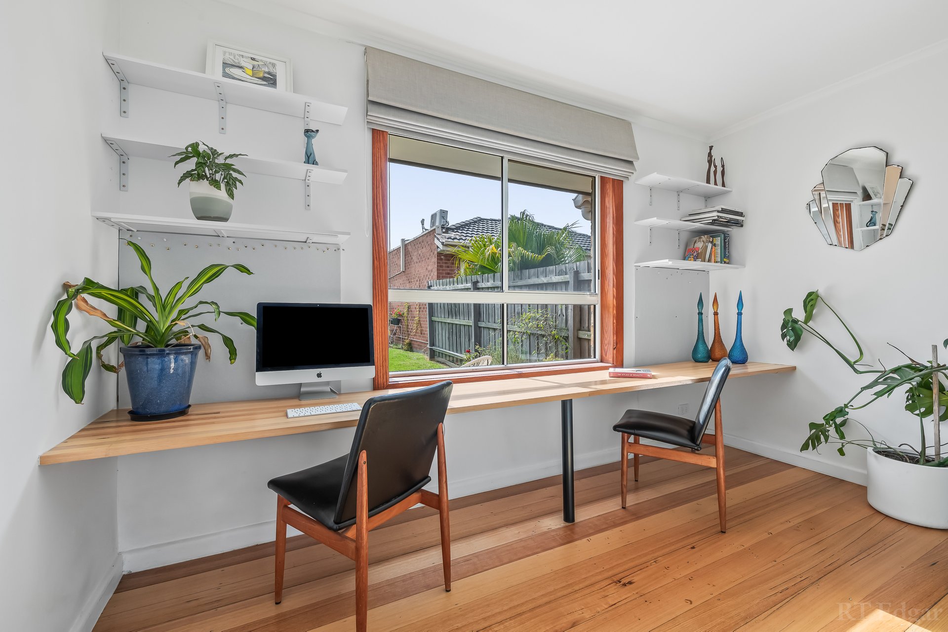 Property Gallery Thumbnail 9