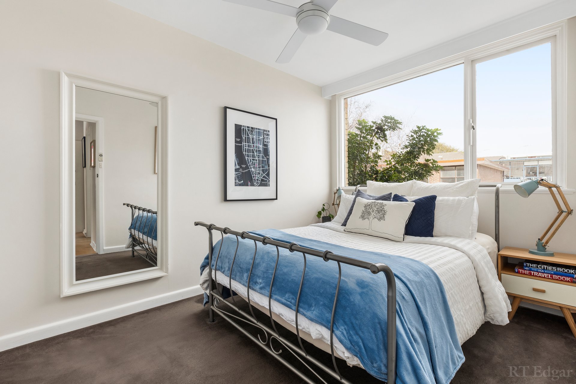 Property Gallery Thumbnail 8