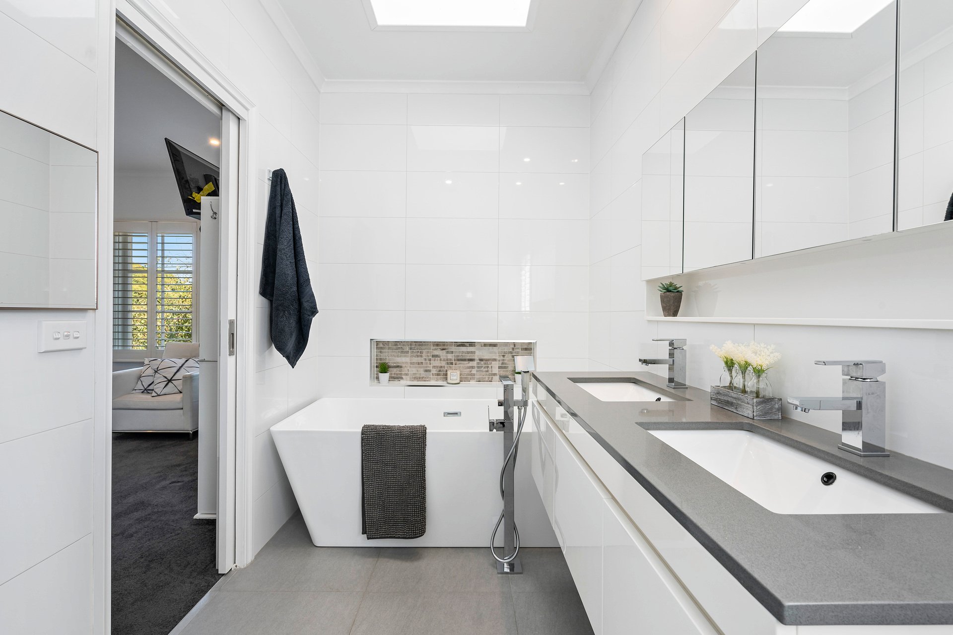 Property Gallery Thumbnail 4