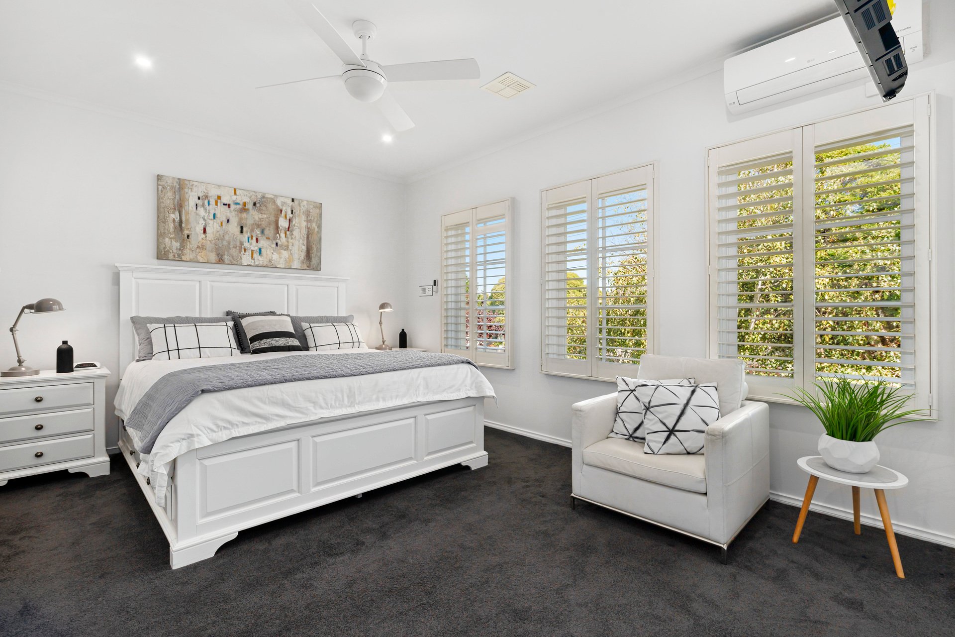 Property Gallery Thumbnail 6