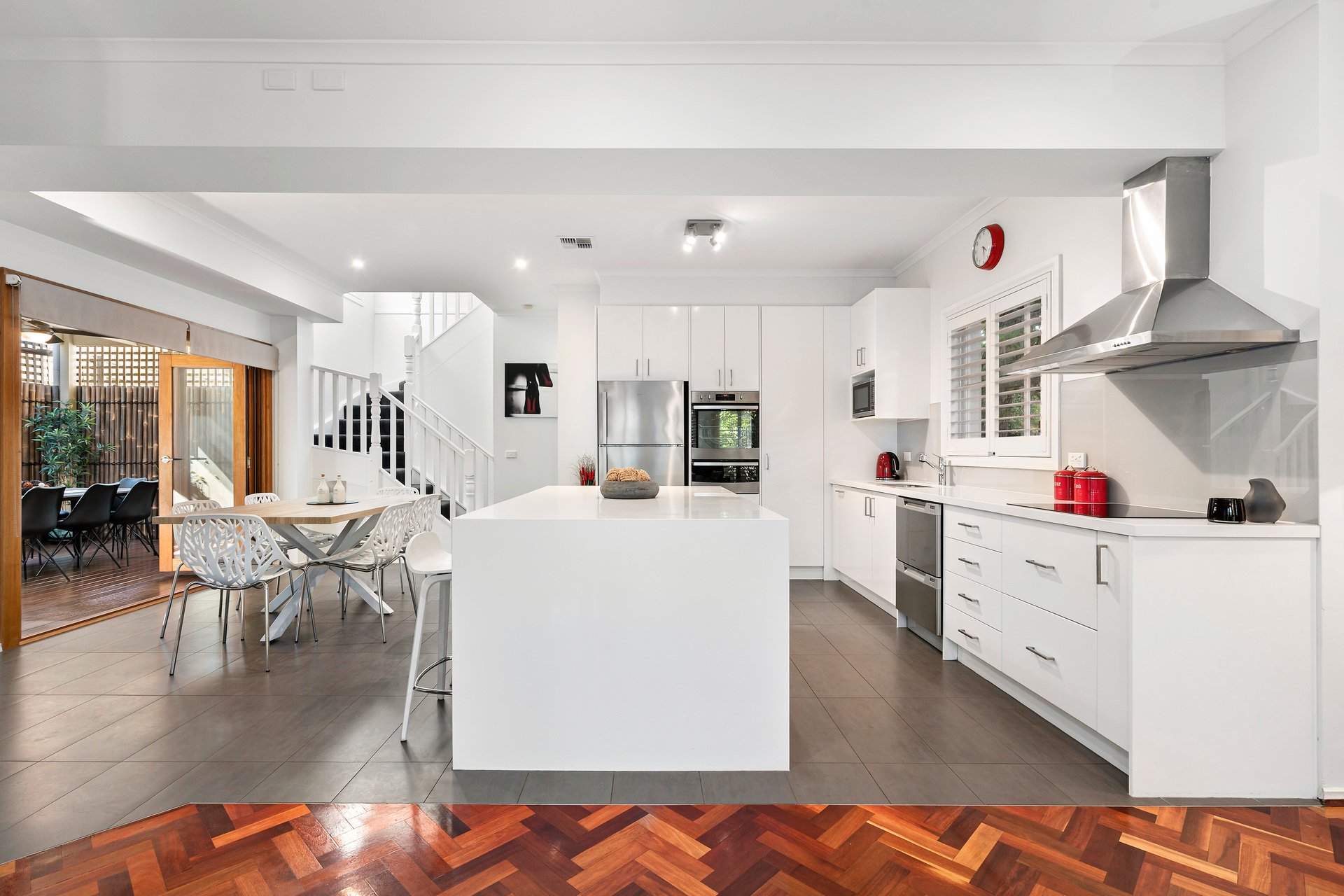 Property Gallery Thumbnail 9