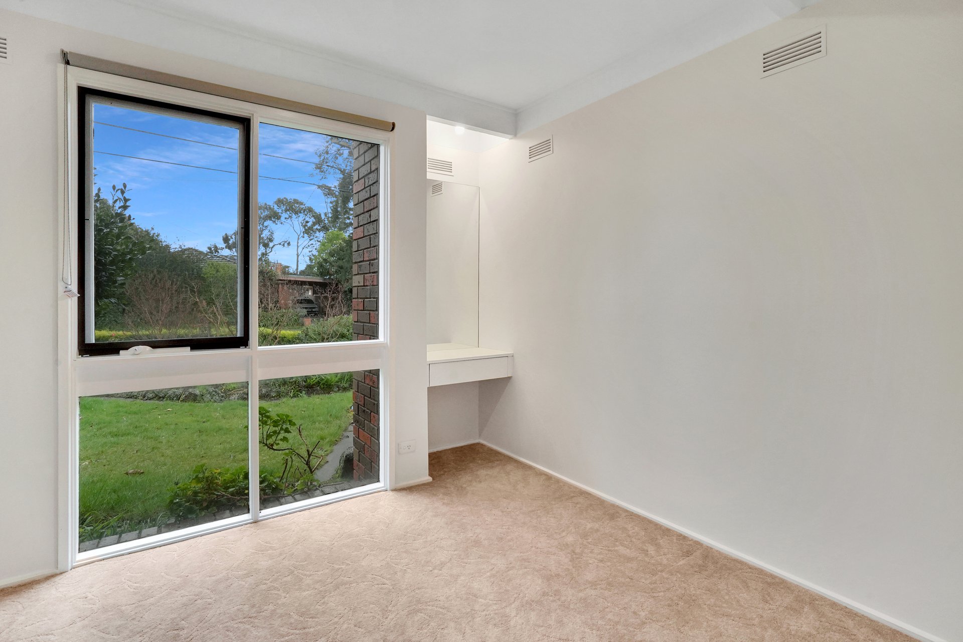 145 Mahoneys Road, Forest&nbsp;Hill image 10