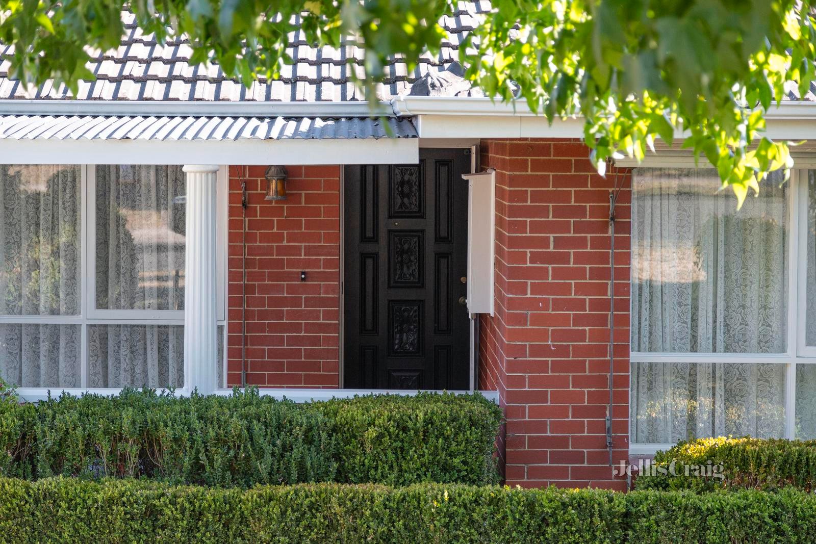 145 Nell Street, Greensborough image 2