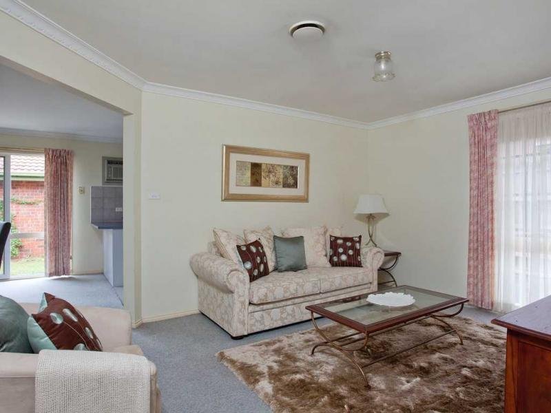 1/45 Roland Avenue, Strathmore image 5