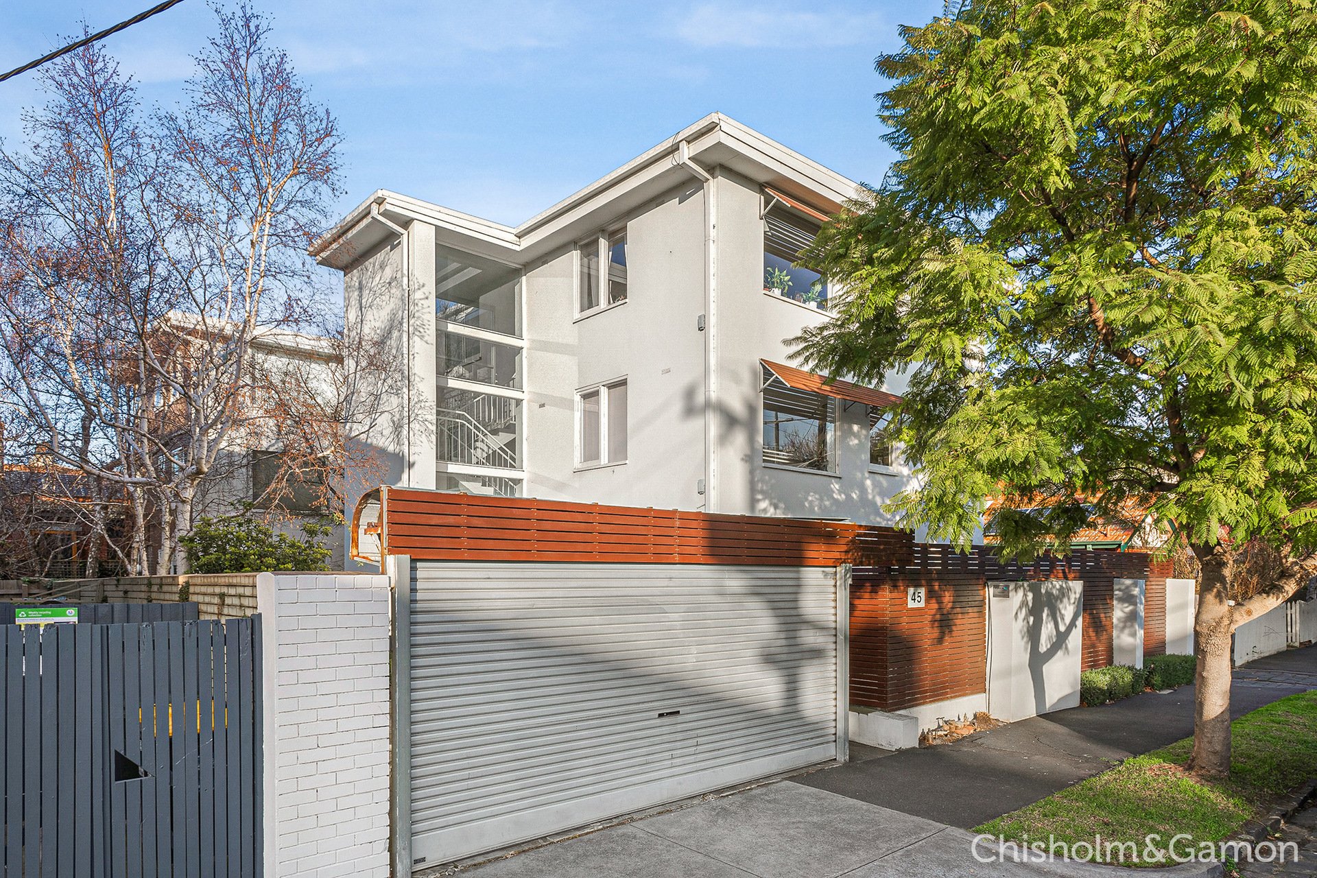 1/45 Shelley Street, Elwood image 2