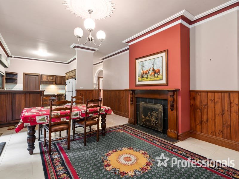 145 Swansea Road, Montrose image 9